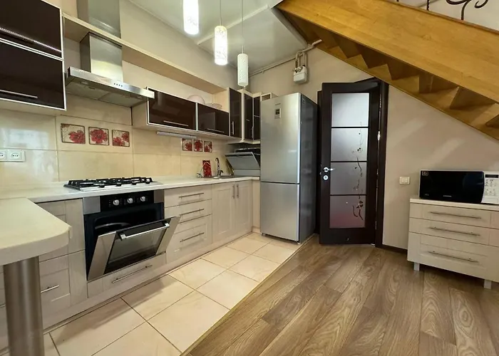 затишні ближній центр إلفيف